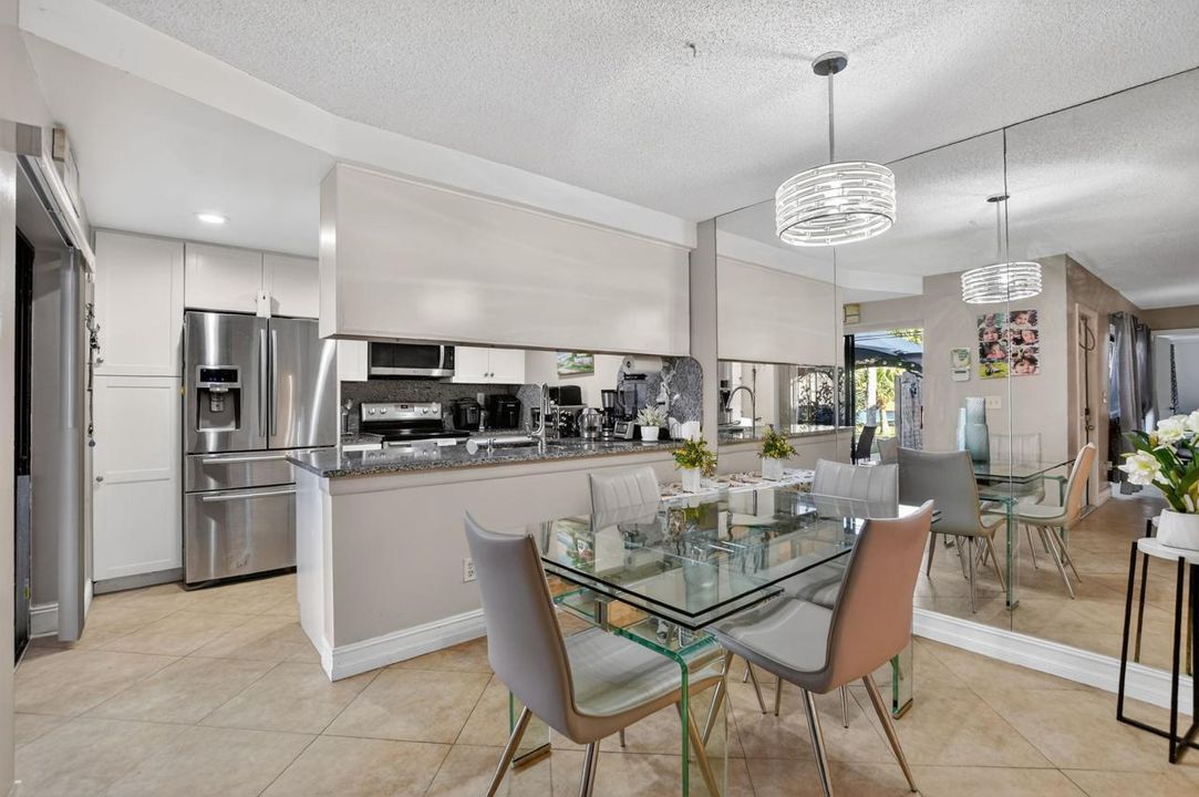 For Sale: $430,000 (3 beds, 2 baths, 1598 Square Feet)