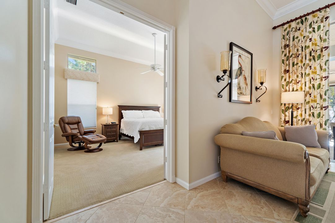 En Venta: $925,000 (5 camas, 3 baños, 2824 Pies cuadrados)