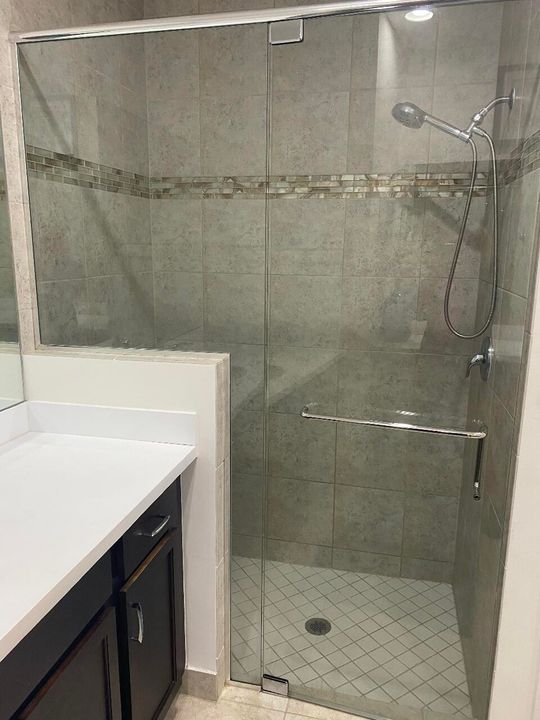 For Rent: $2,980 (2 beds, 2 baths, 1355 Square Feet)