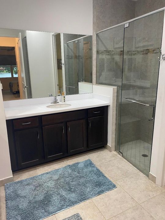 For Rent: $2,980 (2 beds, 2 baths, 1355 Square Feet)