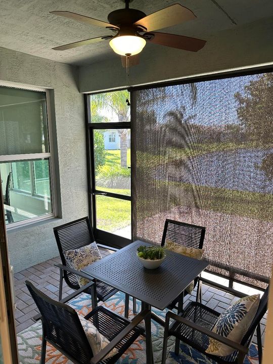 For Rent: $2,980 (2 beds, 2 baths, 1355 Square Feet)