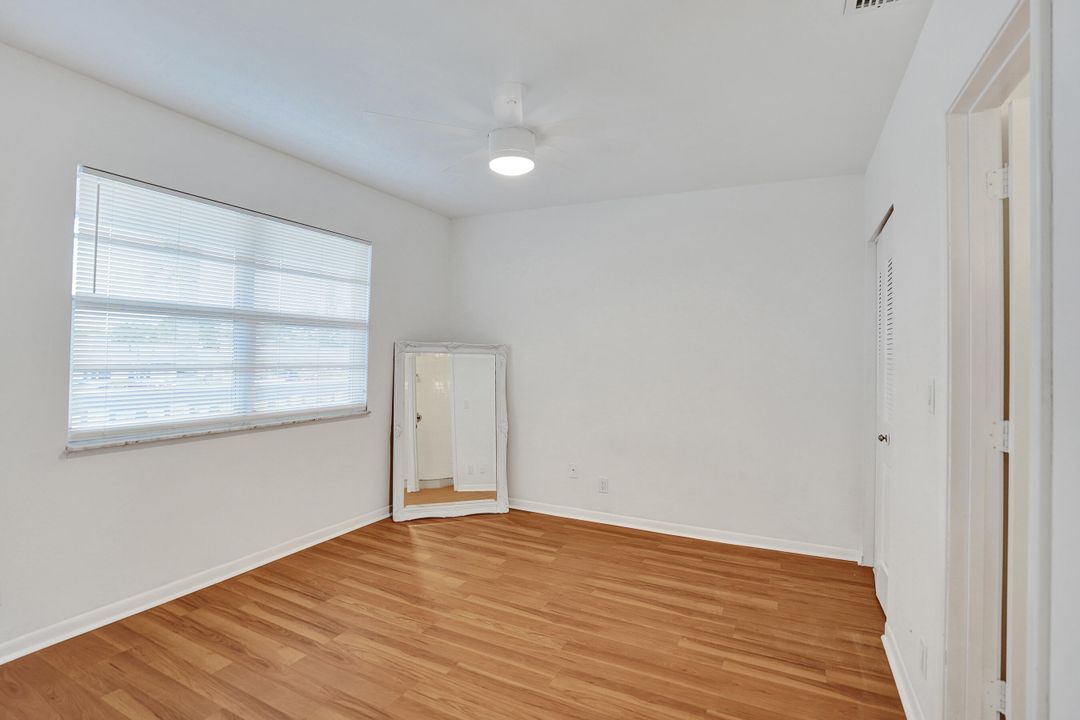 待售: $194,900 (2 贝兹, 2 浴室, 1167 平方英尺)