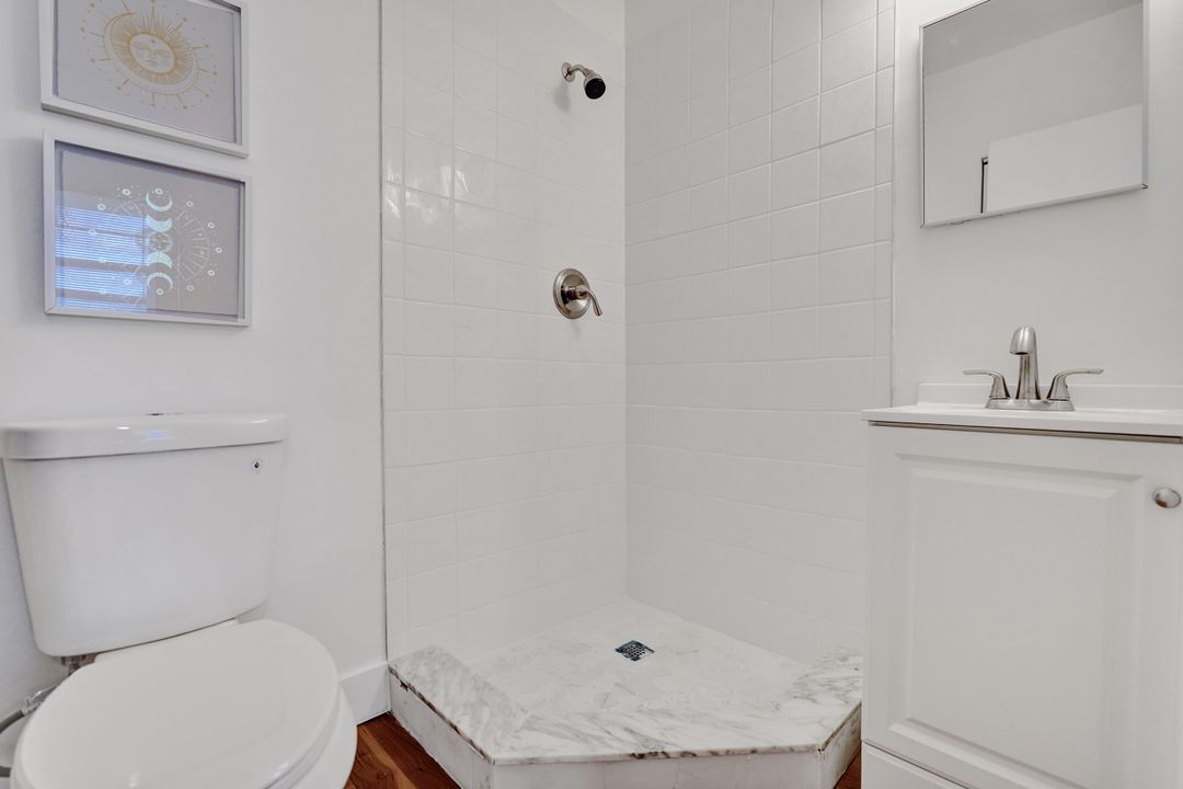 待售: $194,900 (2 贝兹, 2 浴室, 1167 平方英尺)