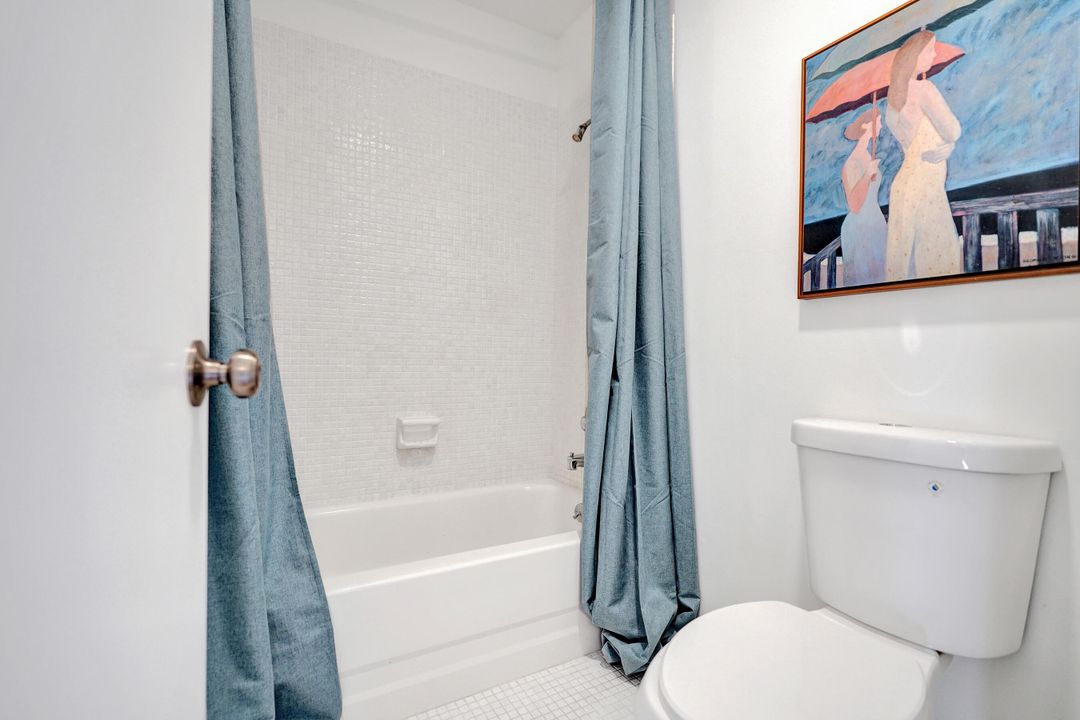 待售: $194,900 (2 贝兹, 2 浴室, 1167 平方英尺)