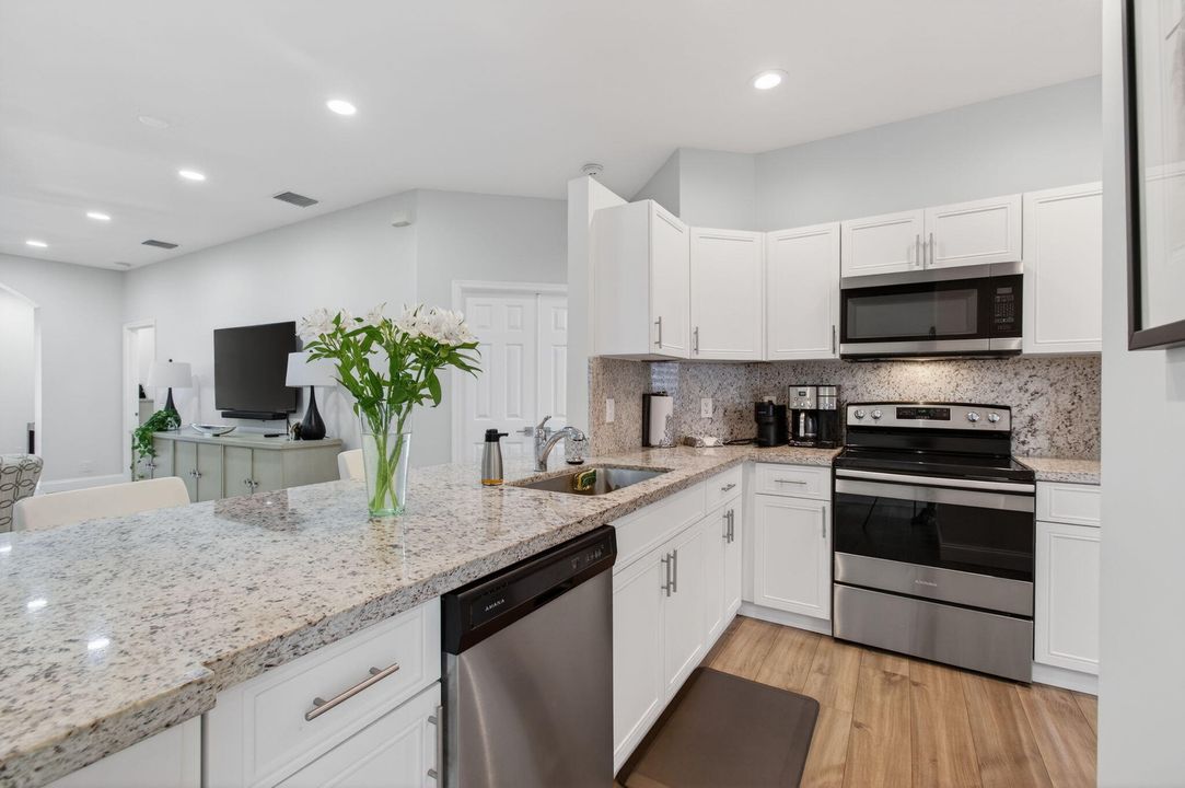 For Sale: $450,000 (3 beds, 2 baths, 1491 Square Feet)