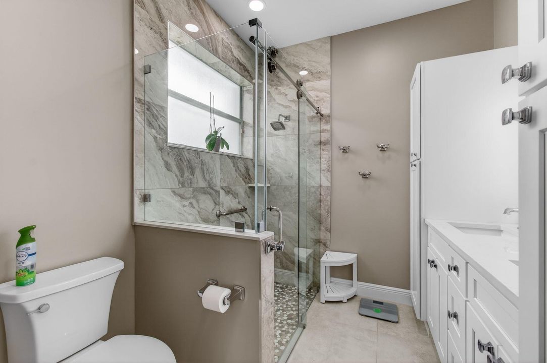 For Sale: $450,000 (3 beds, 2 baths, 1491 Square Feet)