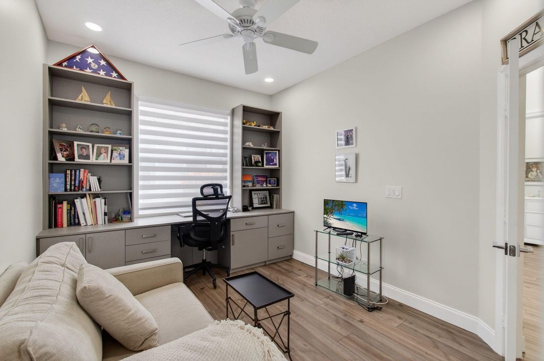 For Sale: $450,000 (3 beds, 2 baths, 1491 Square Feet)