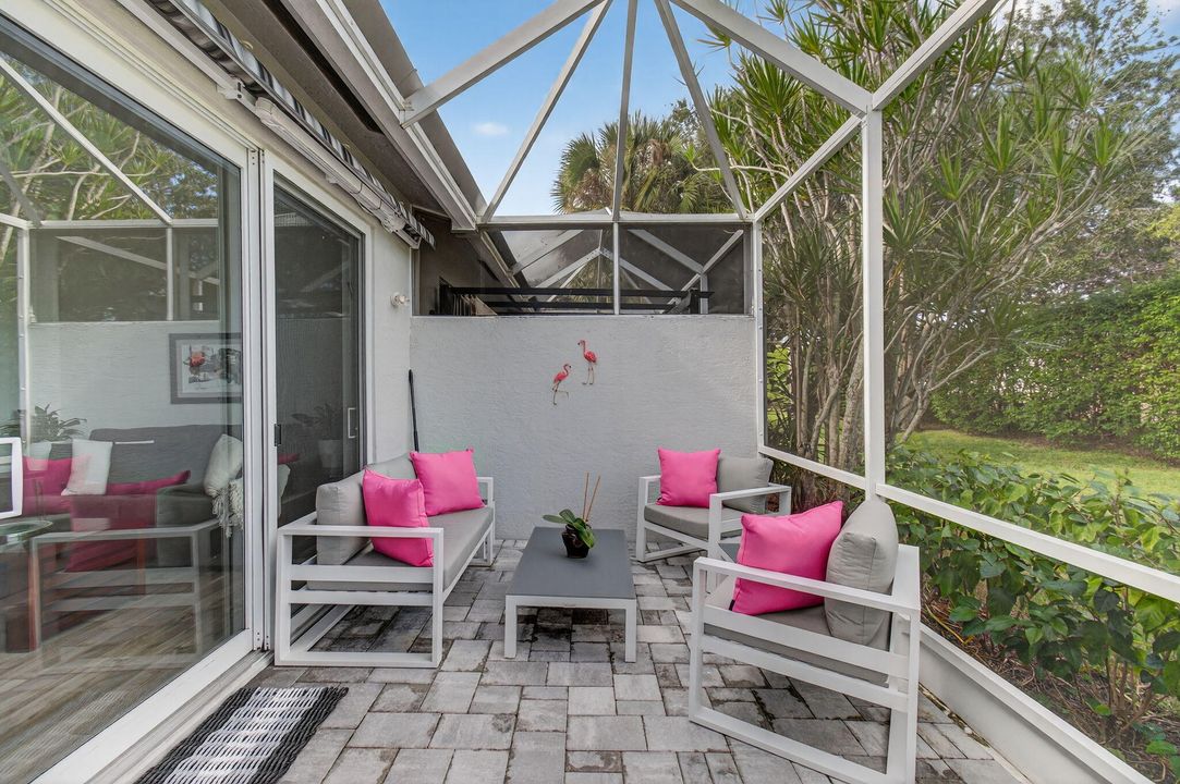 For Sale: $450,000 (3 beds, 2 baths, 1491 Square Feet)