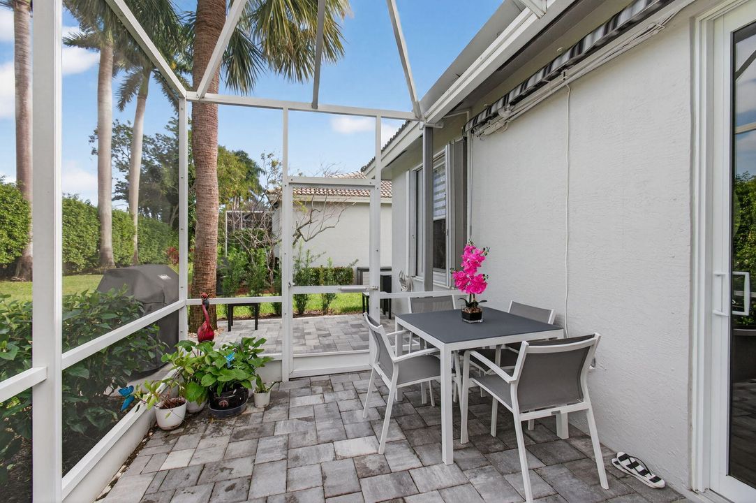 For Sale: $450,000 (3 beds, 2 baths, 1491 Square Feet)