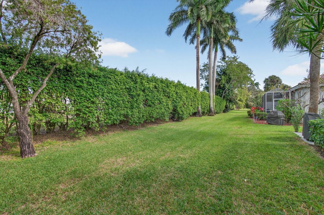 For Sale: $450,000 (3 beds, 2 baths, 1491 Square Feet)