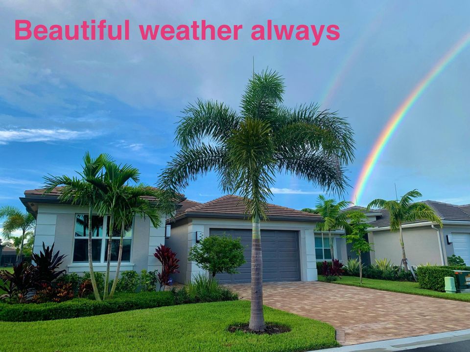 For Sale: $949,100 (4 beds, 3 baths, 2358 Square Feet)