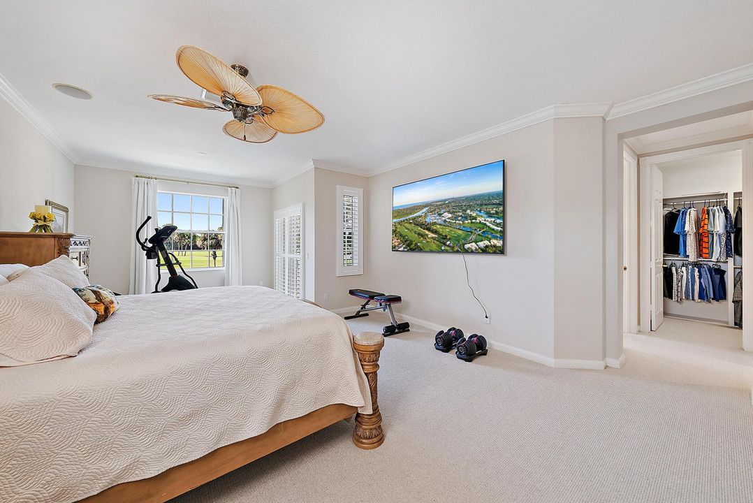 For Sale: $2,000,000 (5 beds, 3 baths, 3404 Square Feet)