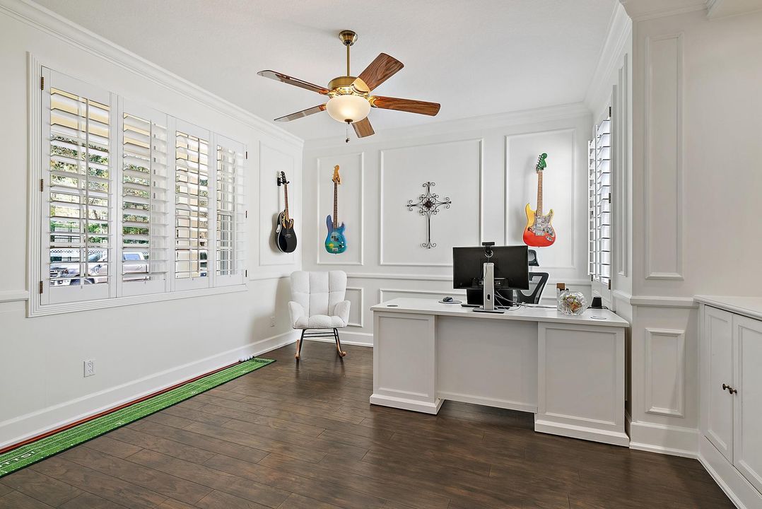 For Sale: $2,000,000 (5 beds, 3 baths, 3404 Square Feet)