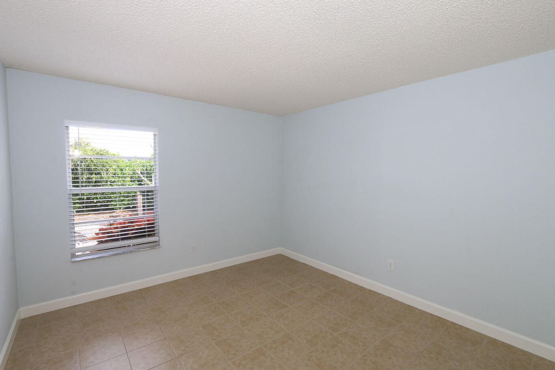 待售: $429,900 (3 贝兹, 2 浴室, 1717 平方英尺)