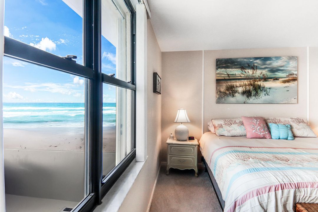 For Sale: $475,000 (2 beds, 2 baths, 1330 Square Feet)