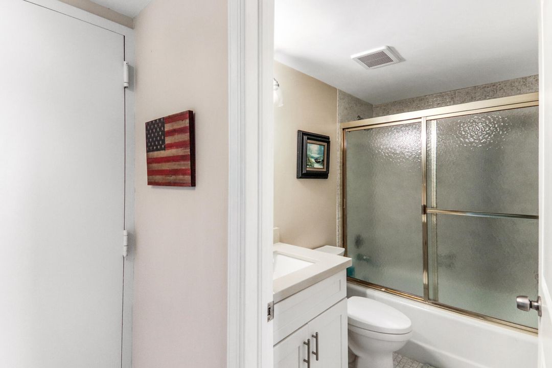 For Sale: $475,000 (2 beds, 2 baths, 1330 Square Feet)