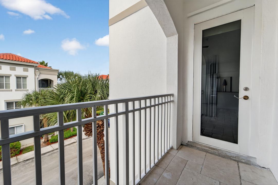 В аренду: $2,800 (2 спален, 2 ванн, 1520 Квадратных фут)