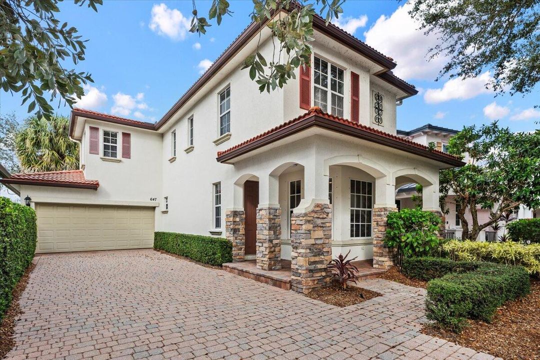 For Rent: $4,250 (3 beds, 2 baths, 1651 Square Feet)