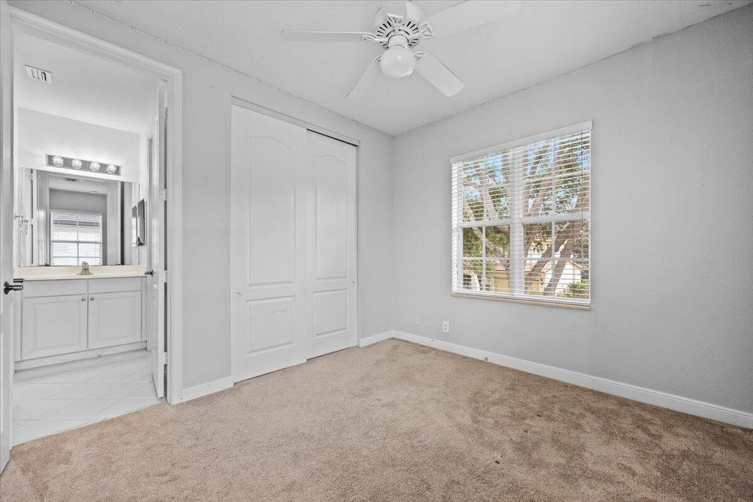 For Rent: $4,250 (3 beds, 2 baths, 1651 Square Feet)