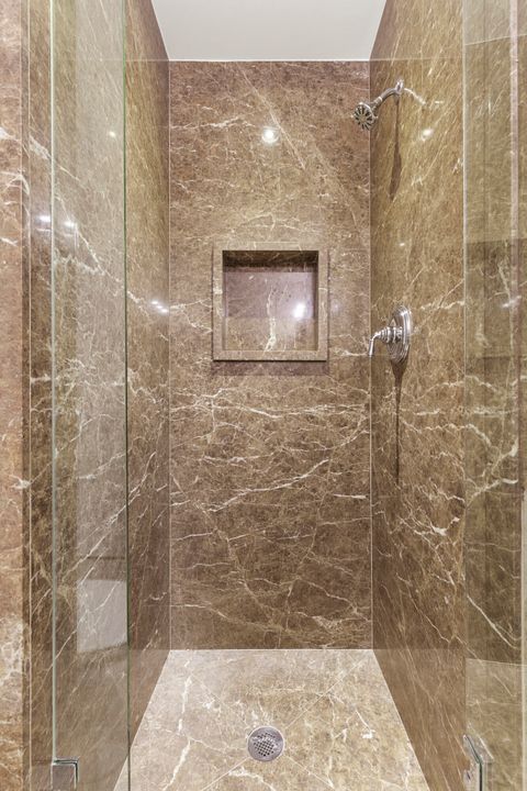 出租: $3,000 (4 贝兹, 2 浴室, 1577 平方英尺)