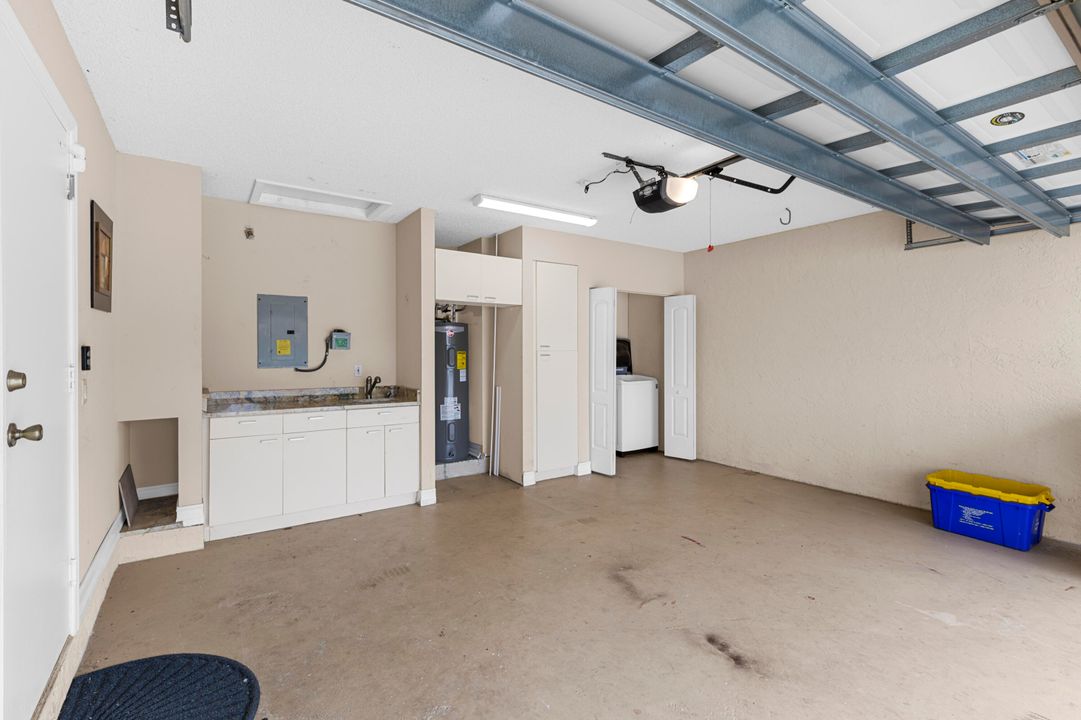 出租: $3,000 (4 贝兹, 2 浴室, 1577 平方英尺)