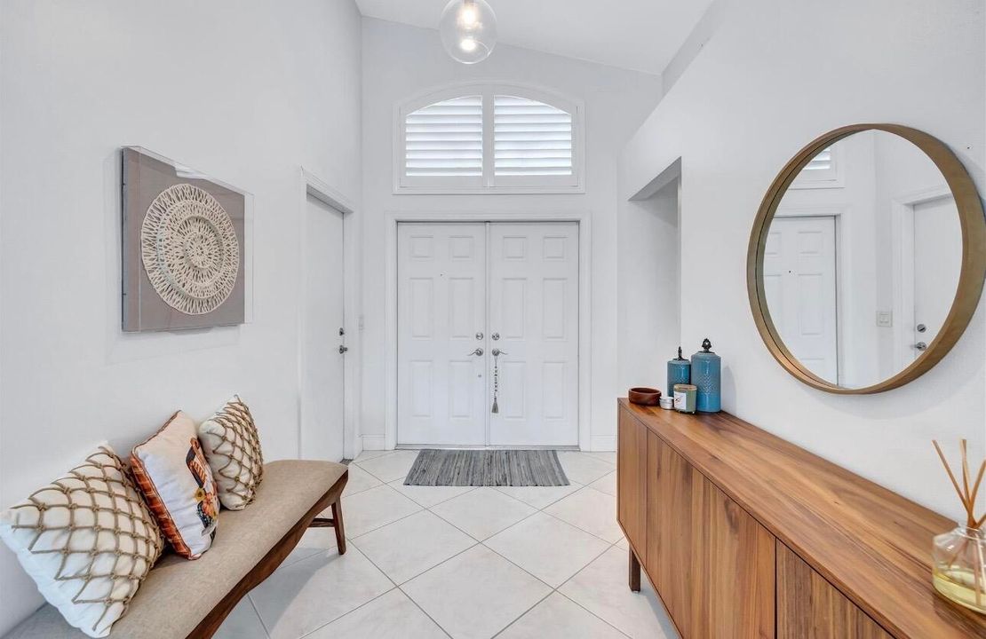 For Rent: $4,199 (3 beds, 2 baths, 1531 Square Feet)