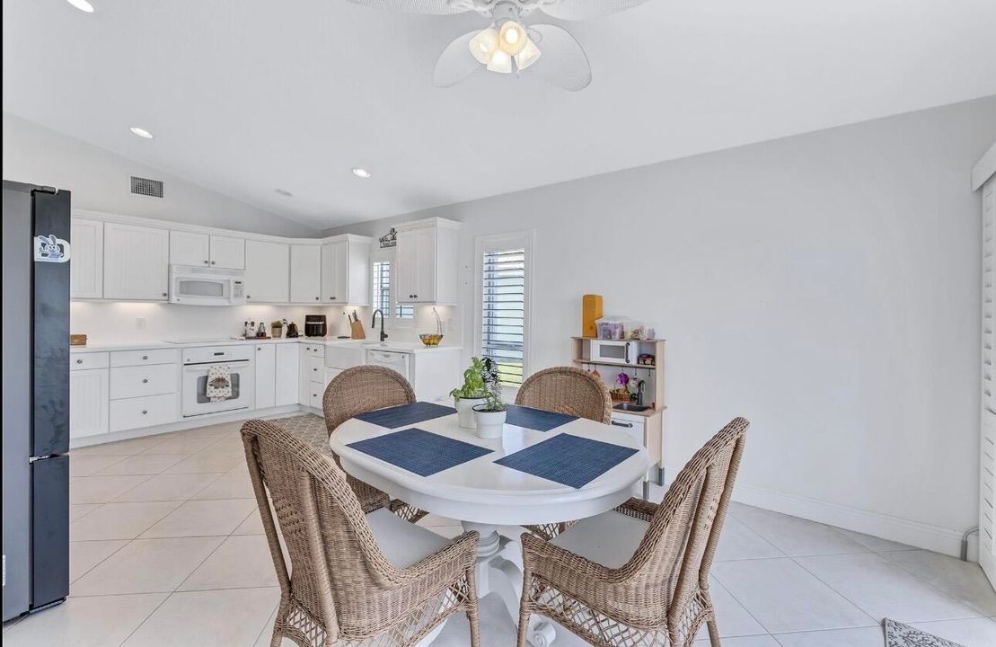 For Rent: $4,199 (3 beds, 2 baths, 1531 Square Feet)