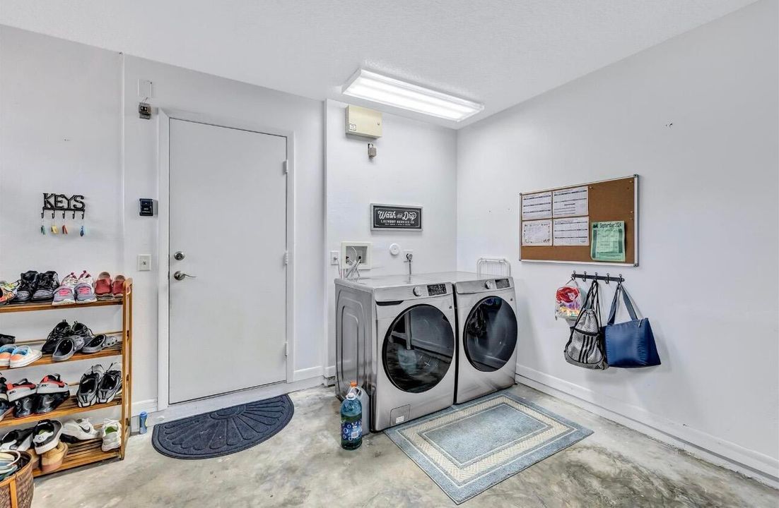 For Rent: $4,199 (3 beds, 2 baths, 1531 Square Feet)