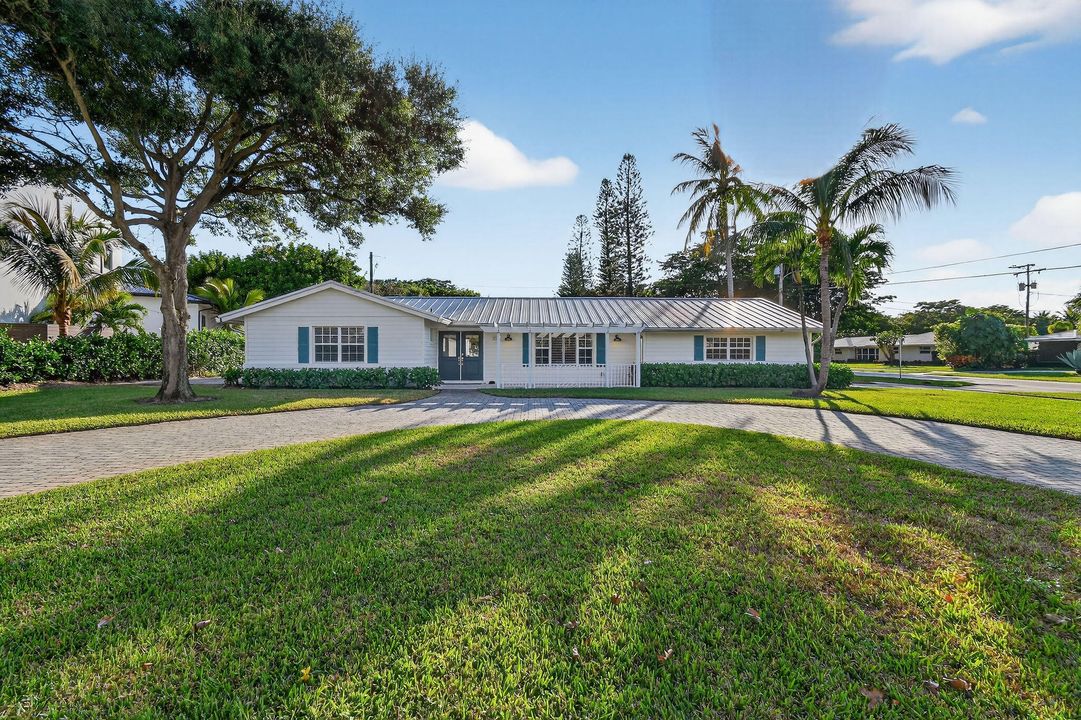 待售: $1,796,000 (3 贝兹, 2 浴室, 1941 平方英尺)