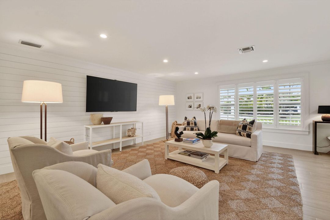 待售: $1,796,000 (3 贝兹, 2 浴室, 1941 平方英尺)