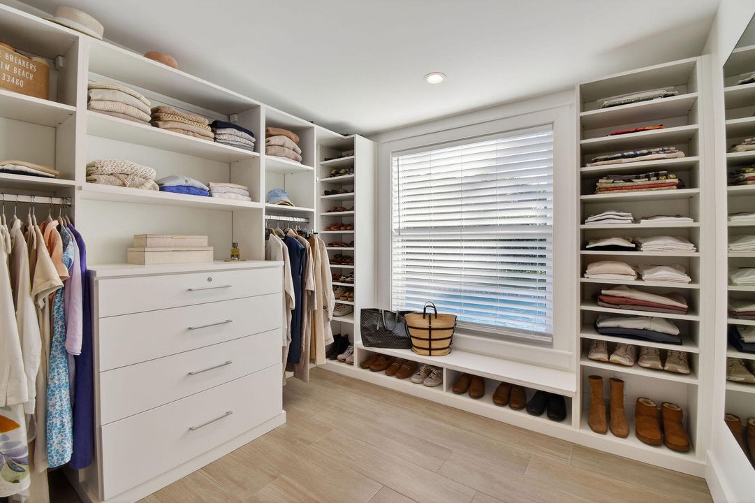 待售: $1,796,000 (3 贝兹, 2 浴室, 1941 平方英尺)