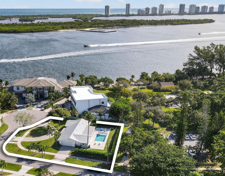 待售: $1,796,000 (3 贝兹, 2 浴室, 1941 平方英尺)