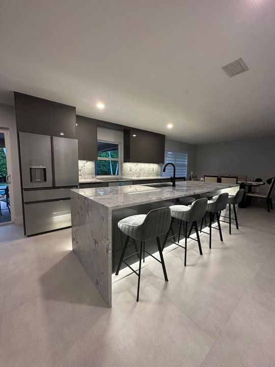 待售: $929,000 (3 贝兹, 2 浴室, 1540 平方英尺)