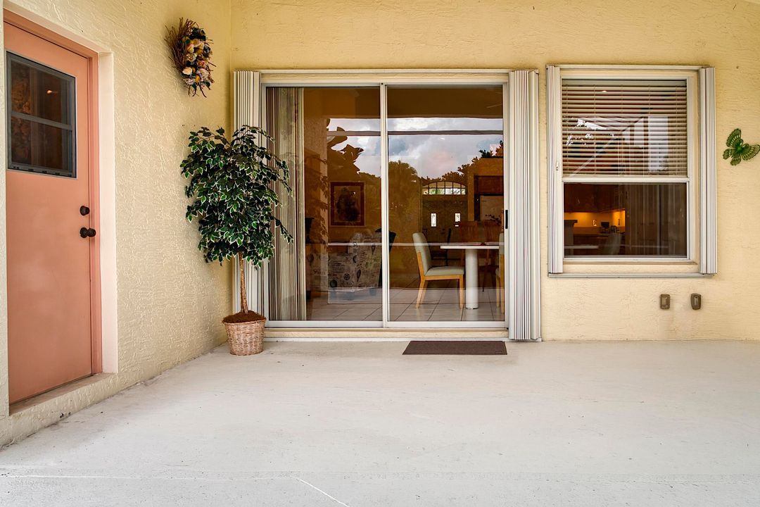 En Venta: $585,000 (3 camas, 2 baños, 2052 Pies cuadrados)