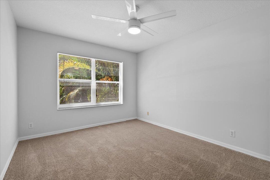 For Rent: $3,800 (4 beds, 2 baths, 1890 Square Feet)