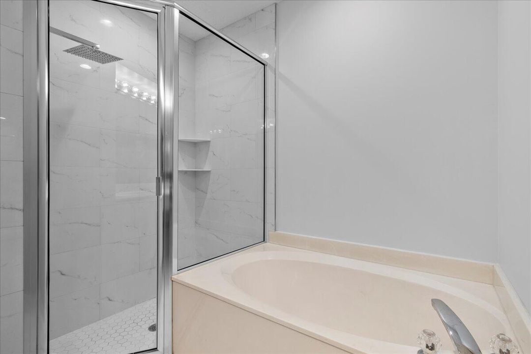 For Rent: $3,800 (4 beds, 2 baths, 1890 Square Feet)