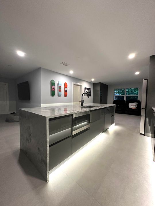 待售: $929,000 (3 贝兹, 2 浴室, 1540 平方英尺)