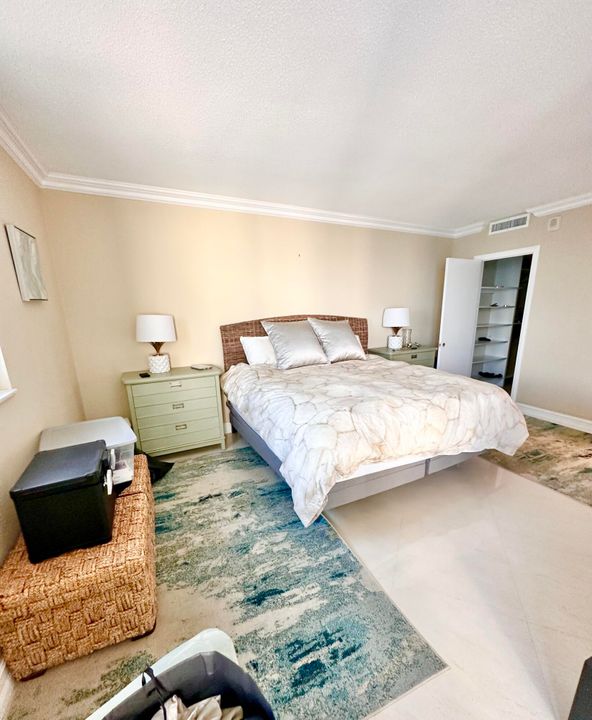 En Venta: $850,000 (2 camas, 2 baños, 1500 Pies cuadrados)