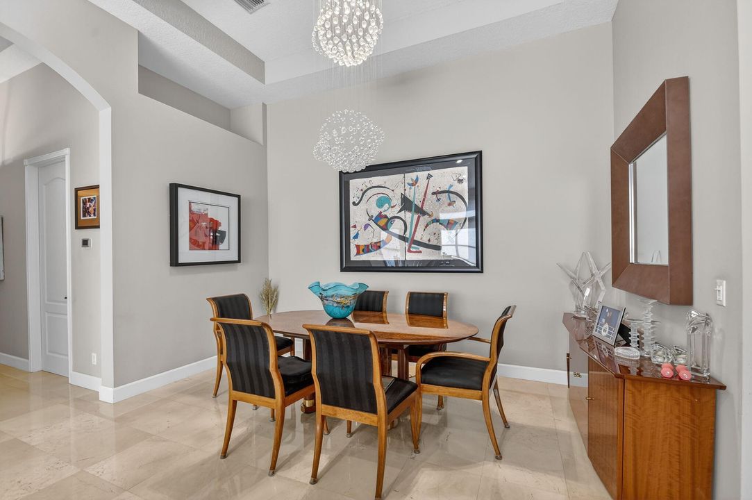 For Sale: $525,000 (3 beds, 2 baths, 2178 Square Feet)