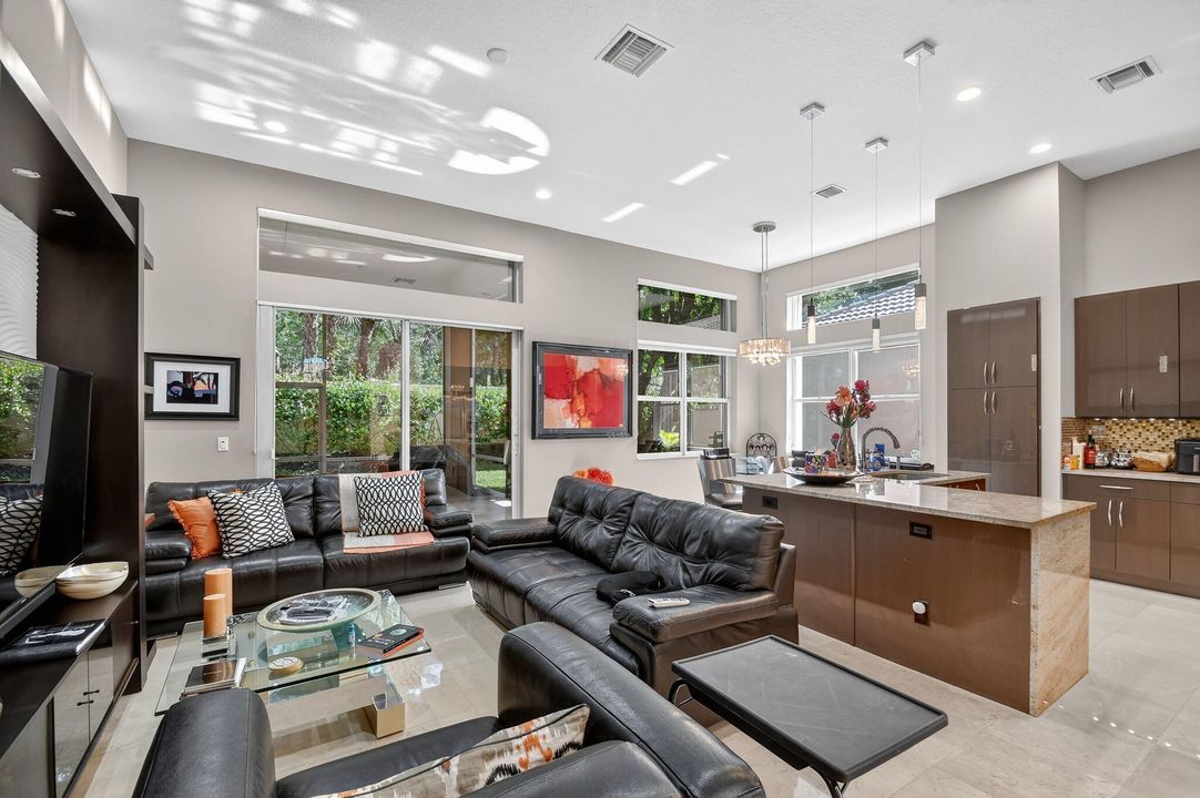 For Sale: $525,000 (3 beds, 2 baths, 2178 Square Feet)