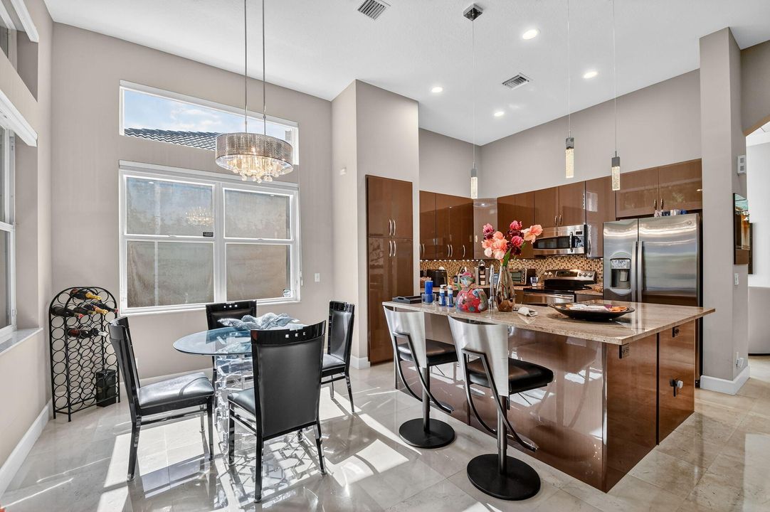 For Sale: $525,000 (3 beds, 2 baths, 2178 Square Feet)