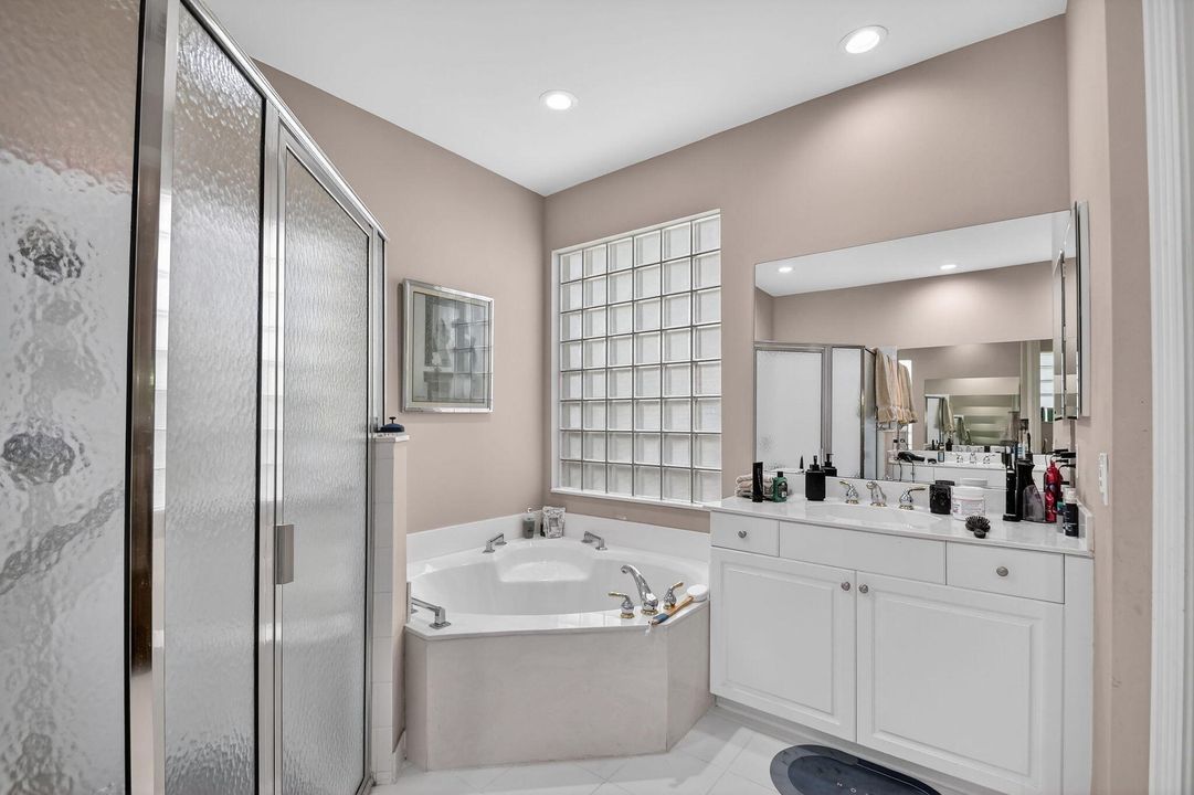 For Sale: $525,000 (3 beds, 2 baths, 2178 Square Feet)