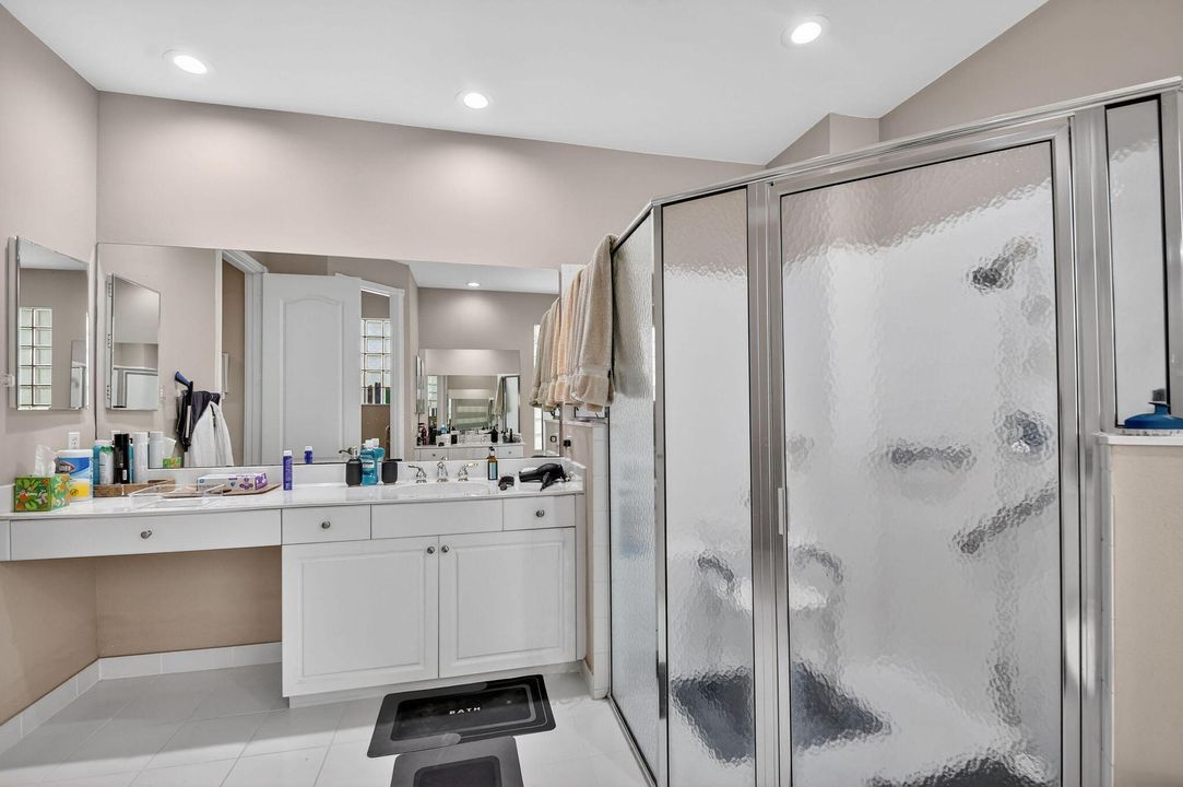 For Sale: $525,000 (3 beds, 2 baths, 2178 Square Feet)