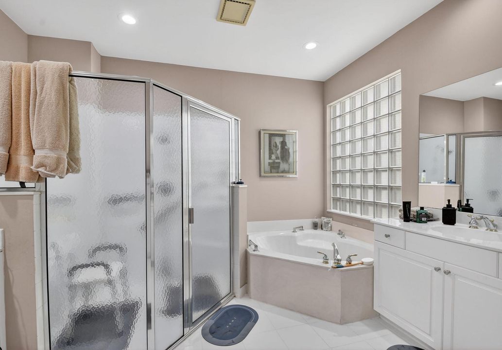 For Sale: $525,000 (3 beds, 2 baths, 2178 Square Feet)