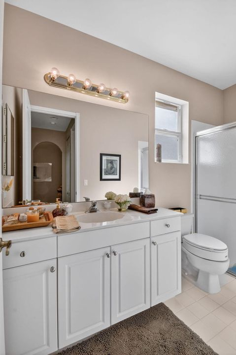 For Sale: $525,000 (3 beds, 2 baths, 2178 Square Feet)