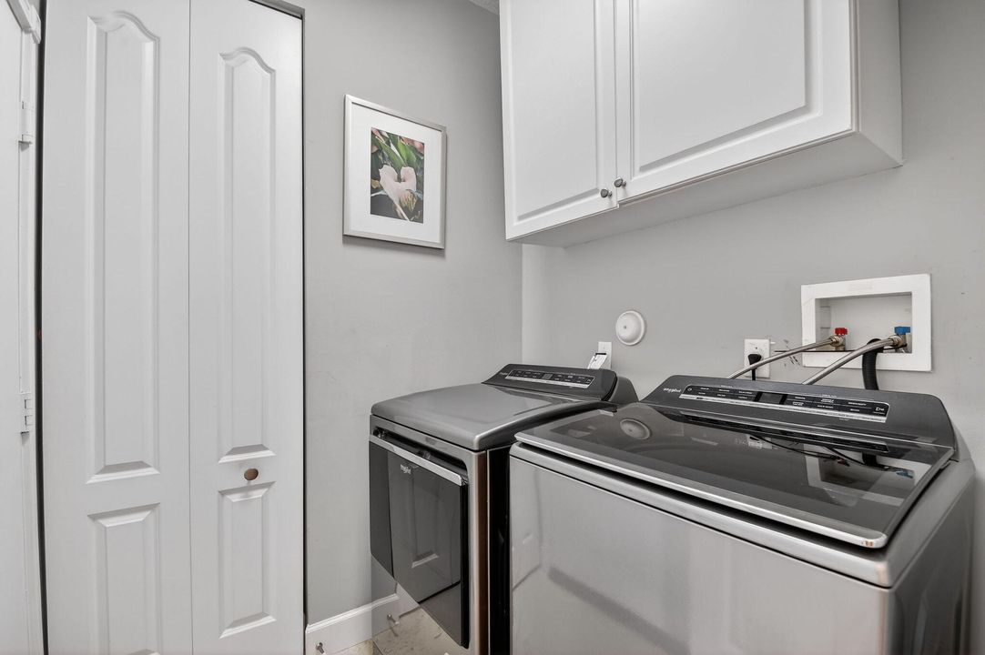 For Sale: $525,000 (3 beds, 2 baths, 2178 Square Feet)