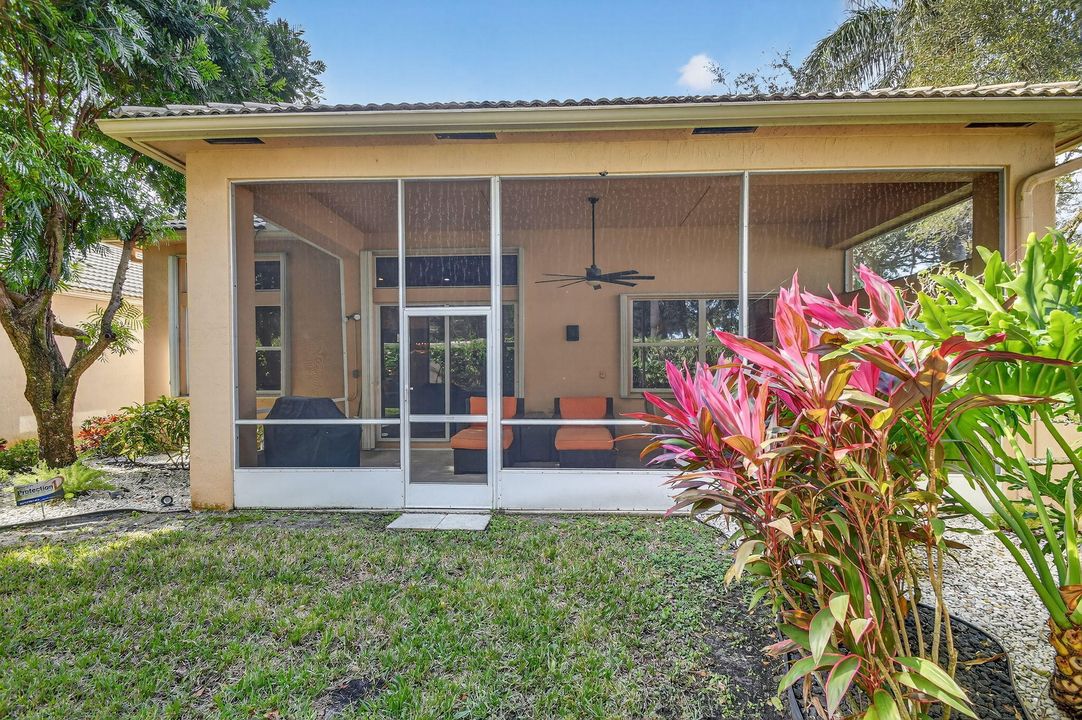 For Sale: $525,000 (3 beds, 2 baths, 2178 Square Feet)