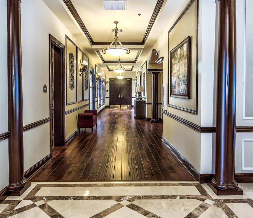 For Sale: $489,900 (2 beds, 2 baths, 2211 Square Feet)