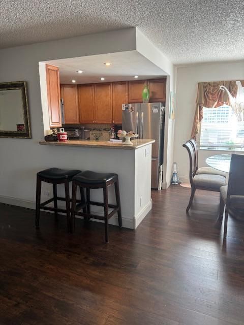 For Sale: $150,000 (2 beds, 2 baths, 920 Square Feet)