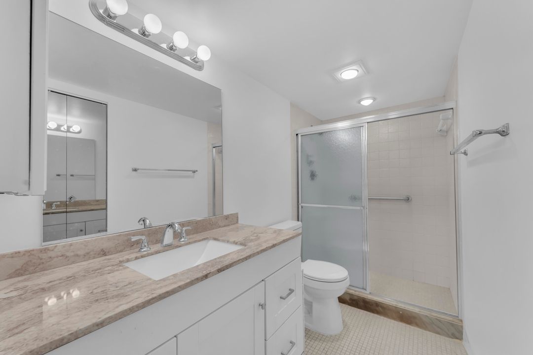 For Sale: $217,500 (2 beds, 2 baths, 1156 Square Feet)